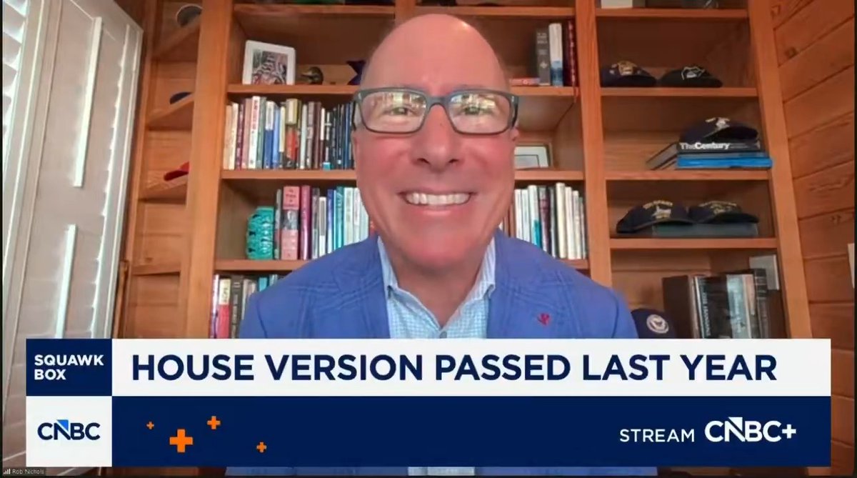 JUST IN: 🇺🇸 American Bankers Association CEO tells CNBC "There's a lot of good in the Clarity Act" 👀 "I do think that the crypto and the banking sectors can coexist. I think we can be the crypto capital of the world." "We're working with the Senators" on this bill.
