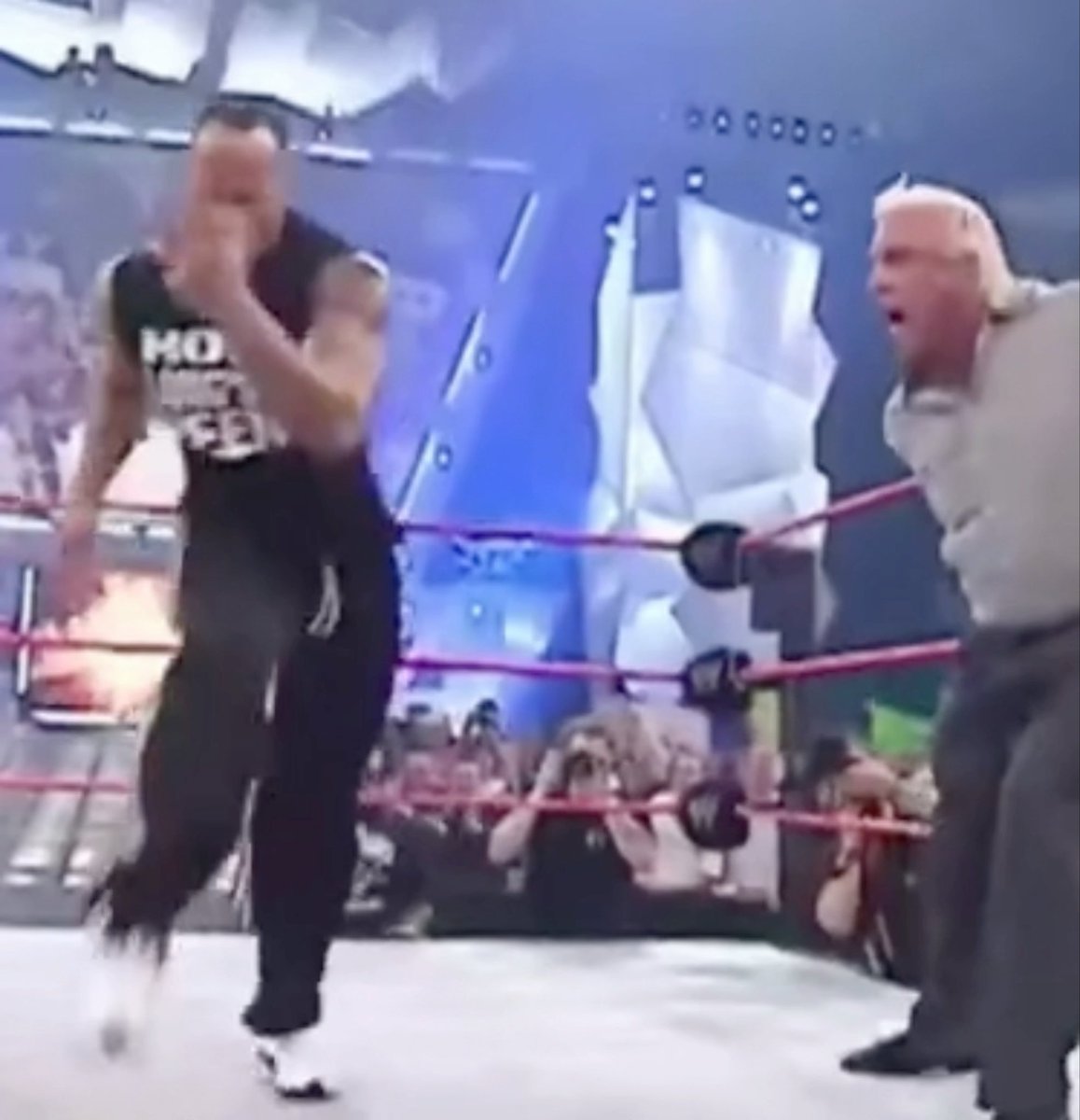 THE ROCK WITH THE FUNNIEST PUNCHES OF ALL TIME TO RIC FLAIR 😭 WHAT A TIME THIS WAS MAN.