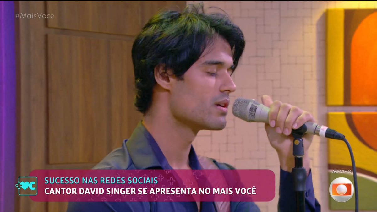 David Singer soltando a voz ao vivo no palco do #MaisVocê 🥹🤌 #TVGlobo