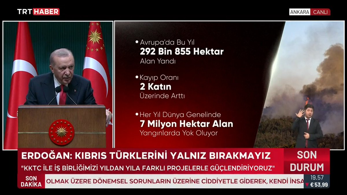 Cumhurbaşkanı Erdoğan: 📌"Aleyhimizde yürütülen dezenformasyona rağmen, afetlerde ne söz verdiysek hepsini tek tek yerine getirdik" 📌"Evini kaybedenlere yeni yuvalarını teslim ettik. Birilerinin iddia ettiği gibi yanan alanlara temel atılmadı. Oteller değil, fidanlar yükseldi"