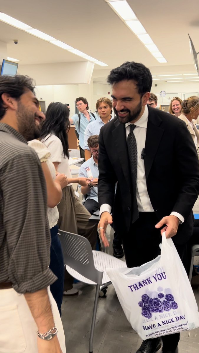 Mayor Mamdani brings ice cream to Brooklyn renters to celebrate their newly-formed tenant union and frozen rents