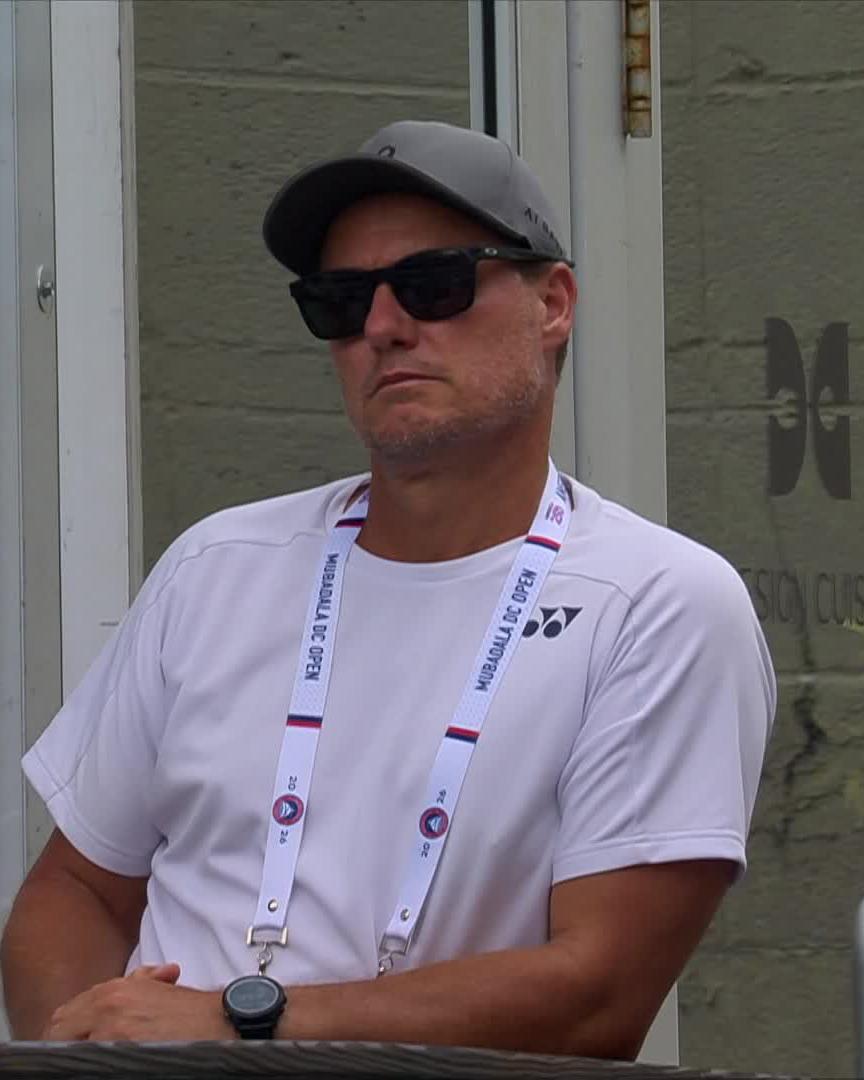Eyeing up his son's next opponent 👀 ##MubadalaDCOpen