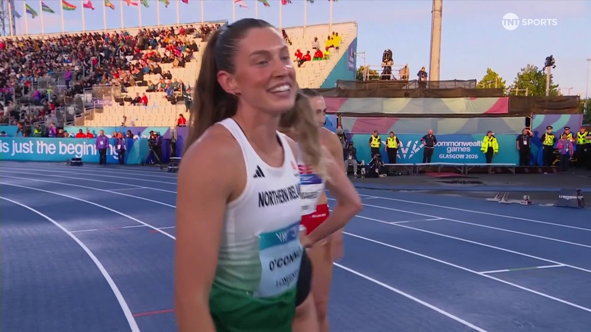 Northern Ireland have their first gold in Glasgow! 🥇 Kate O'Connor is the Heptathlon, 800m Commonwealth Games champion 👏