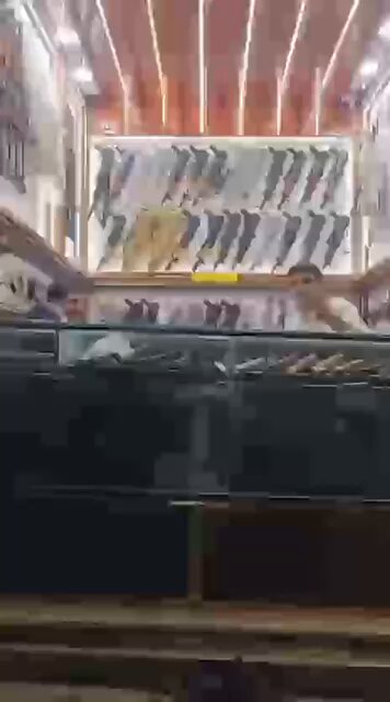 عبدة سعيد، فجر السوق، والأسعار 😂😂 .