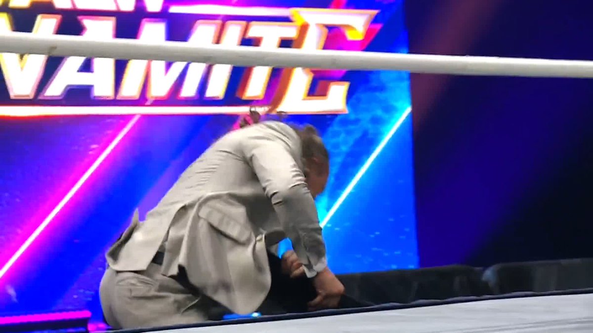 "When I pull that trigger you're going to see it coming." What a warning from Will Ospreay • ウィル・オスプレイ to AEW World Champion Kenny Omega! Watch the #AEWDynamite replay RIGHT NOW on @HBOMax!