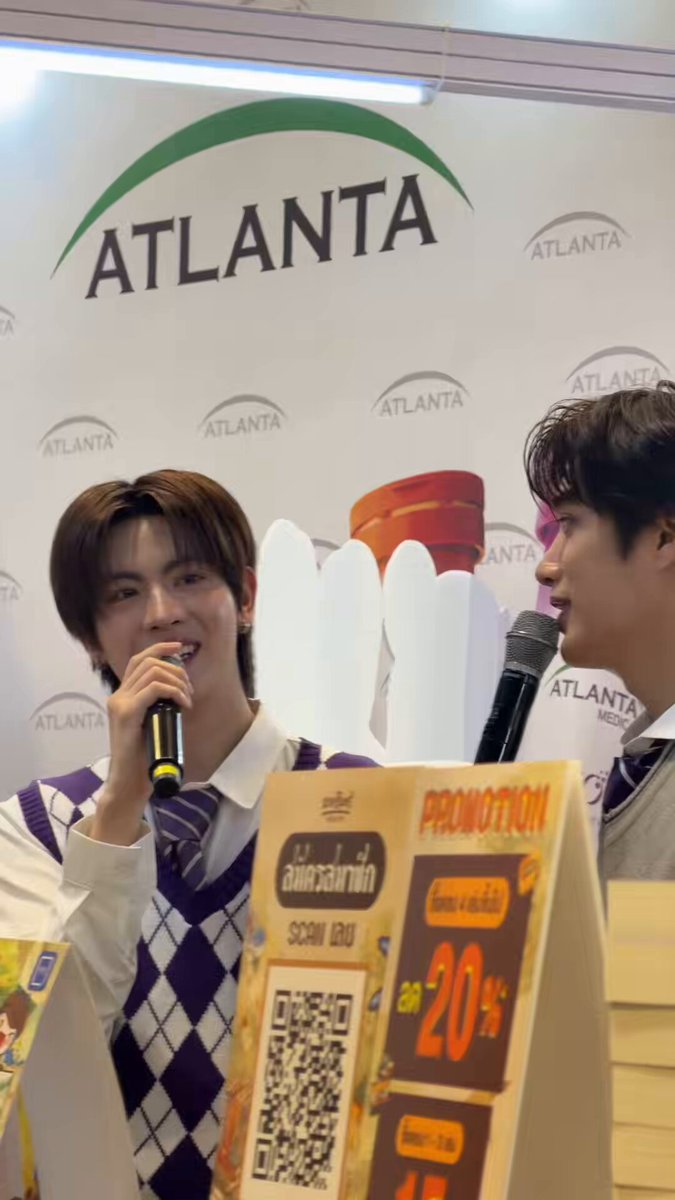 🐰 ใครตากแดดอย่าลืมทาครีมกันแดด ใครตากฝนอย่าลืมกินยา ใครตากผ้า อย่าลืมเก็บ แล้วโคสตร่ก โดนเส้น 5555555555555 ATLANTA TFO BOOK EXPO26 #ATLANTATFOxงานมหกรรมนิยายนานาชาติ2026