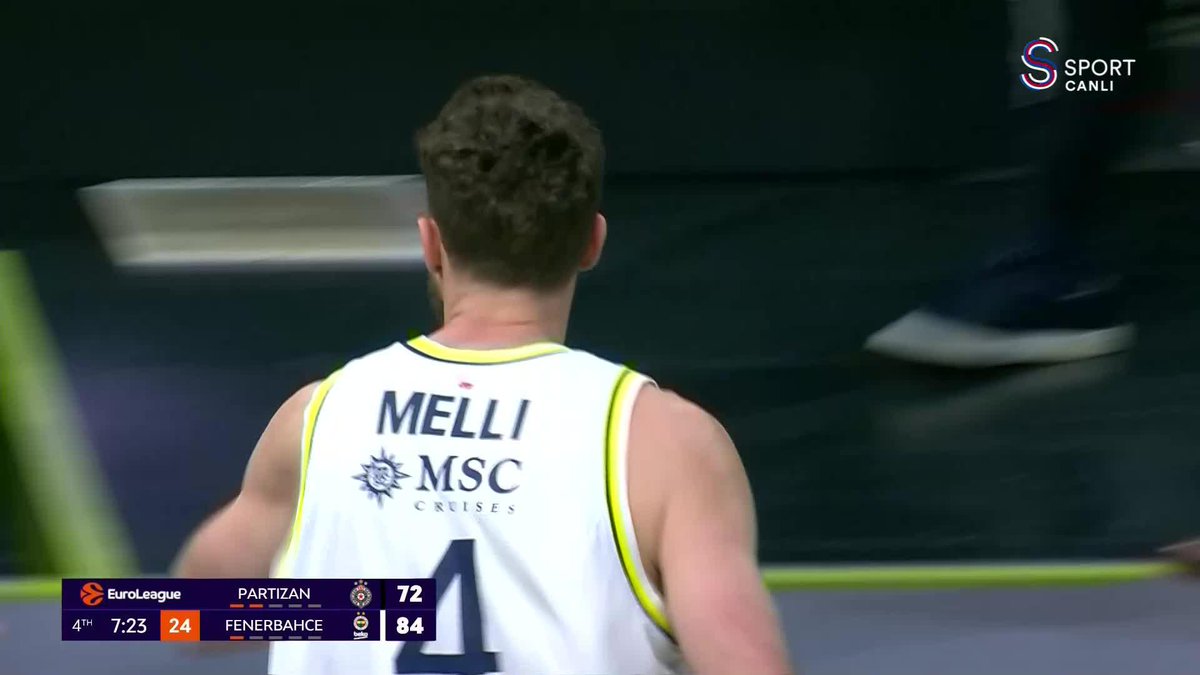 🔙 Bu sefer çok da eskiye gitmeyelim. 🤩 Geçtiğimiz sezon oynanan Partizan deplasmanından müthiş bir hücum…