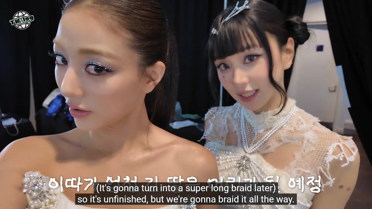 HUNTRIX girls did Mira, Rumi, Zoey's hairstyles because Jihyo and Chaeyoung's parents really wanted to see it 😭