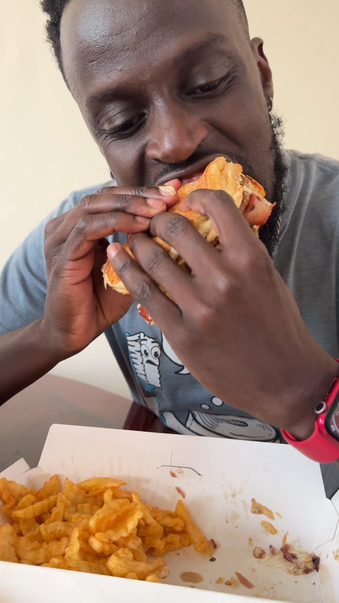 Eating fries first just makes sense 😭