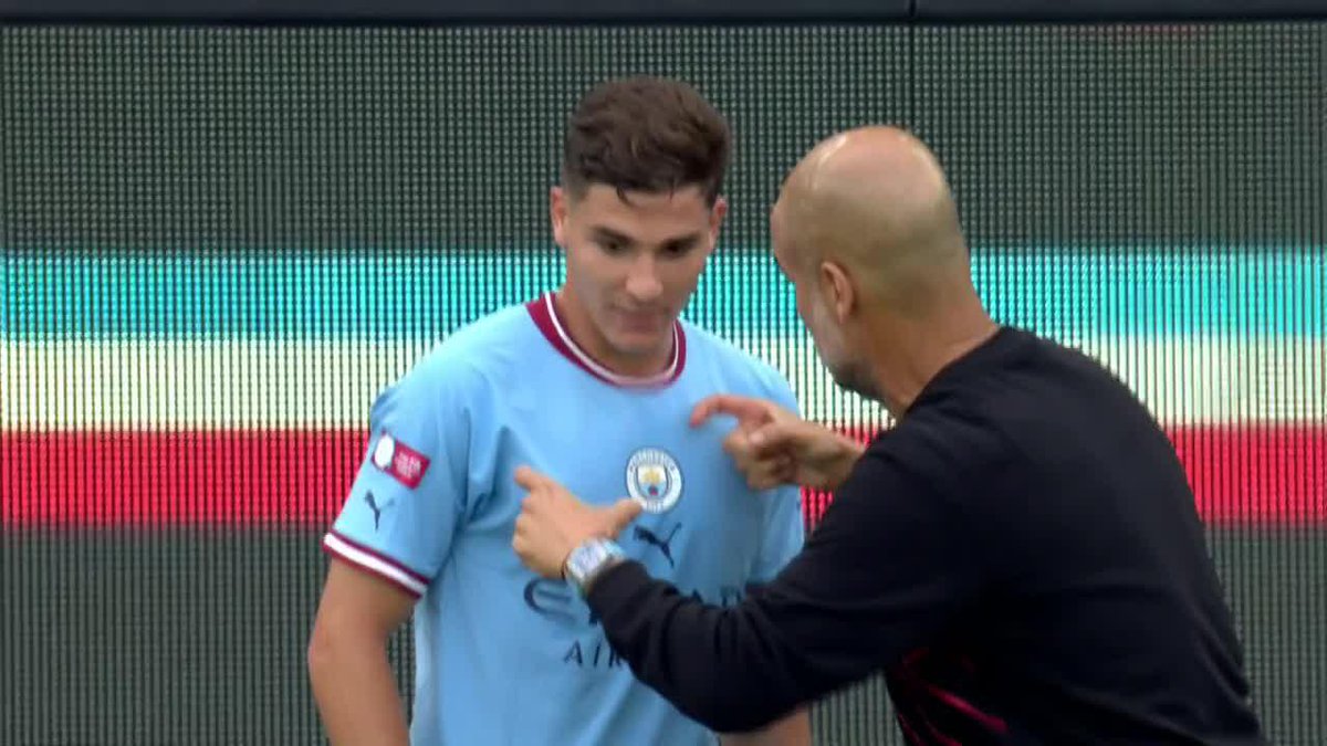 🔙 Se cumplen cuatro años del debut oficial de Julián Álvarez con la camiseta de Manchester City. 🕷️ 𝐘 𝐂𝐋𝐀𝐑𝐎 𝐐𝐔𝐄 𝐏𝐈𝐂𝐎́.