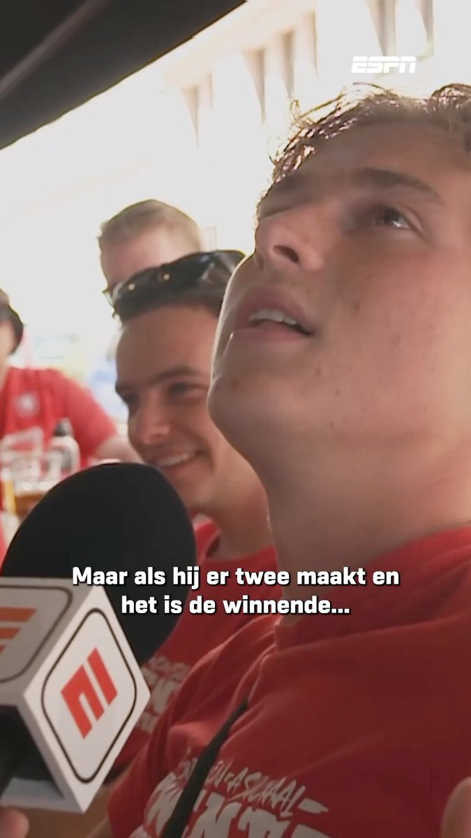 FC Twente-fan Rutger strikes again 😂