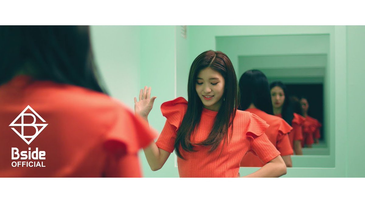 7 years ago today, RUANN released her Korean Debut Single ‘BEEP BEEP’