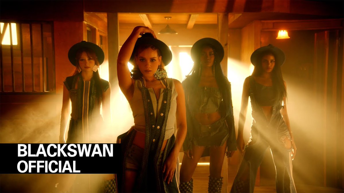 2 years ago today, BLACKSWAN released their 1st EP ‘Roll Up’ with the title track of the same name