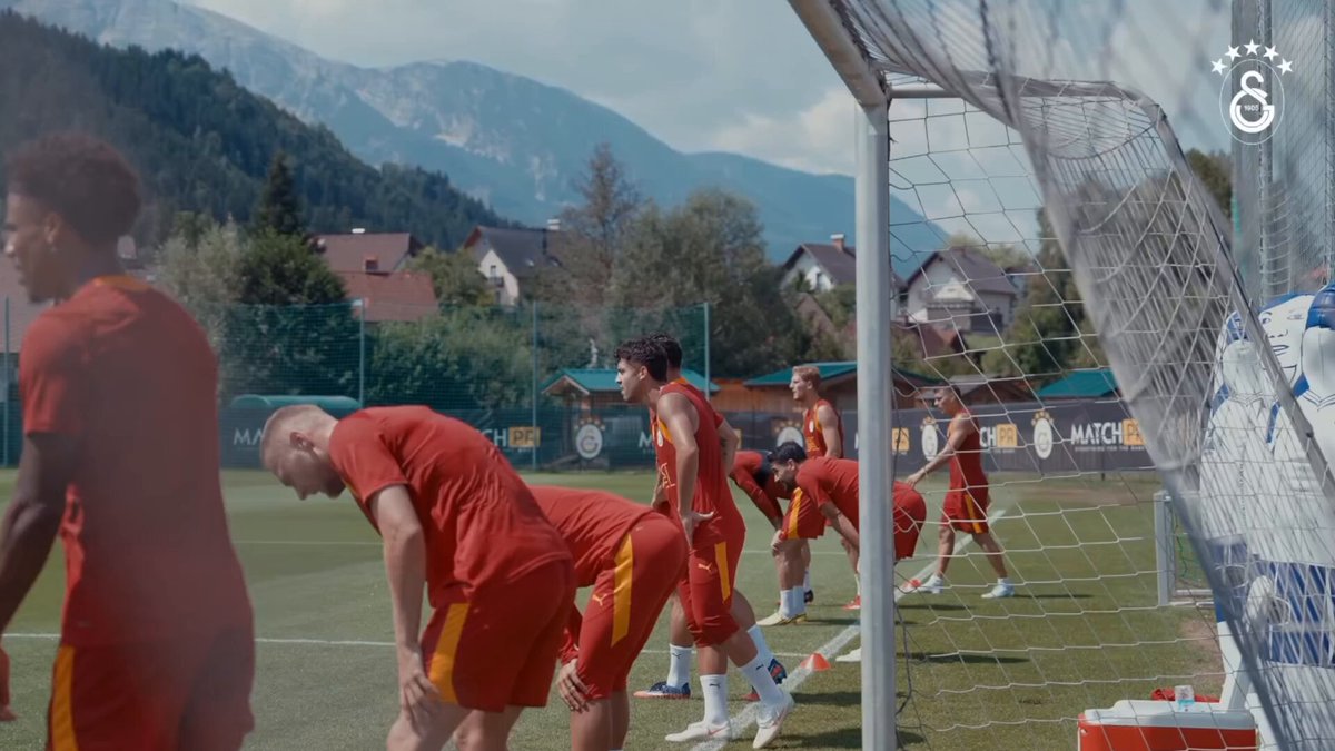 😅 Galatasaray'in bugünkü ağır antremanı sonrası futbolcuların bitmiş hali