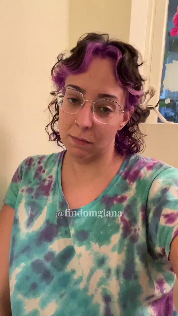 My meal,💩where🚽and how I eat.😋 I bow🙇‍♂️in gratitude to Her flawless👙body 🍑 for providing Her wastes💩 for my nourishment.😋Upon my knees,🛐I bury my head into Her toilet bowl,🚽feasting with appetite;🤤devouring every morsel of Her waste💩💦. A privilege✨ beyond measure😍🤸