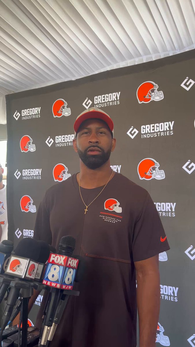Why wouldn’t the #Browns just start the younger QB in Shedeur Sanders if both are #NFL starters?