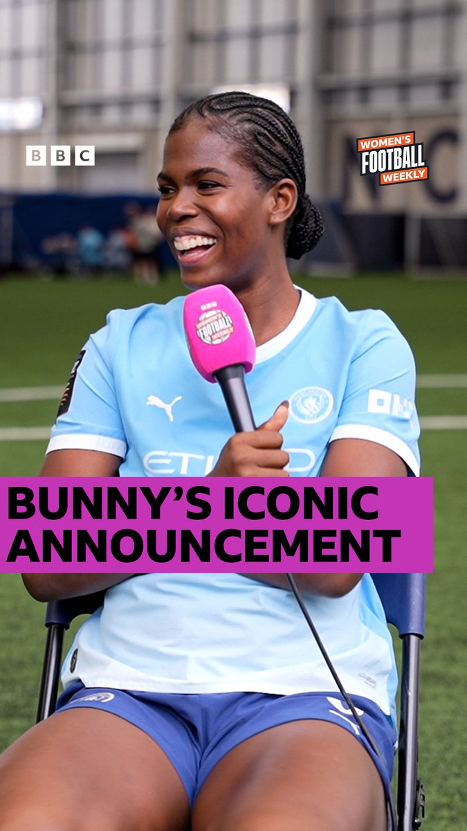 'I wanted it to be different, because I'm different!' 🤩 Bunny Shaw gives us the lowdown on her iconic contract extension announcement at Manchester City's Trophy Parade. #BBCFootball #WSL #MCWFC #ManCity