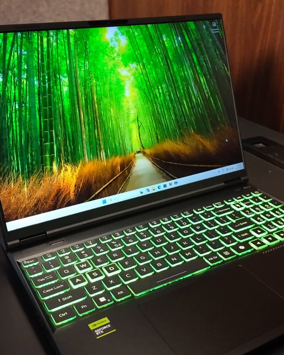 Back-to-school laptop unlocked ✅ Check out the Acer Predator Helios Neo 16S AI GeForce RTX 50 Series laptop for top performance in gaming, creating and local AI, featuring: 🟢 Ultra-slim aluminum design 🟢 Advanced AeroBlade cooling 🟢 AI-enhanced audio & video