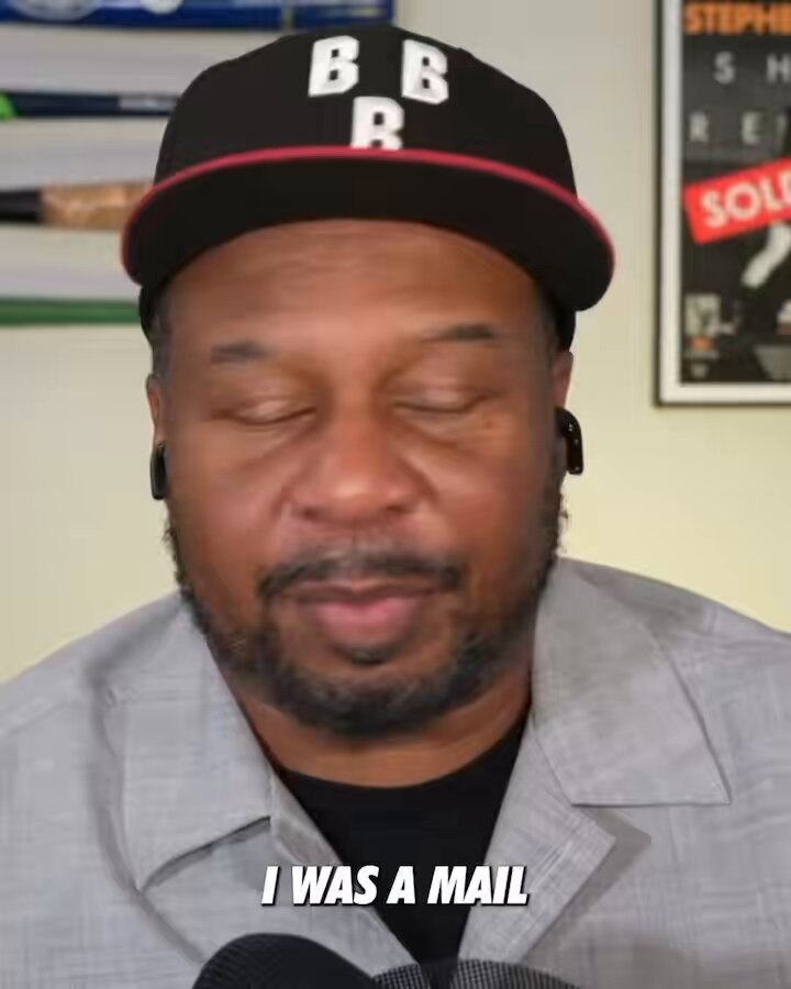.Roy Wood Jr- Ex Jedi told a hilarious story on the pod of ripping out page 43 of JET as a mail sorter 🤣 —