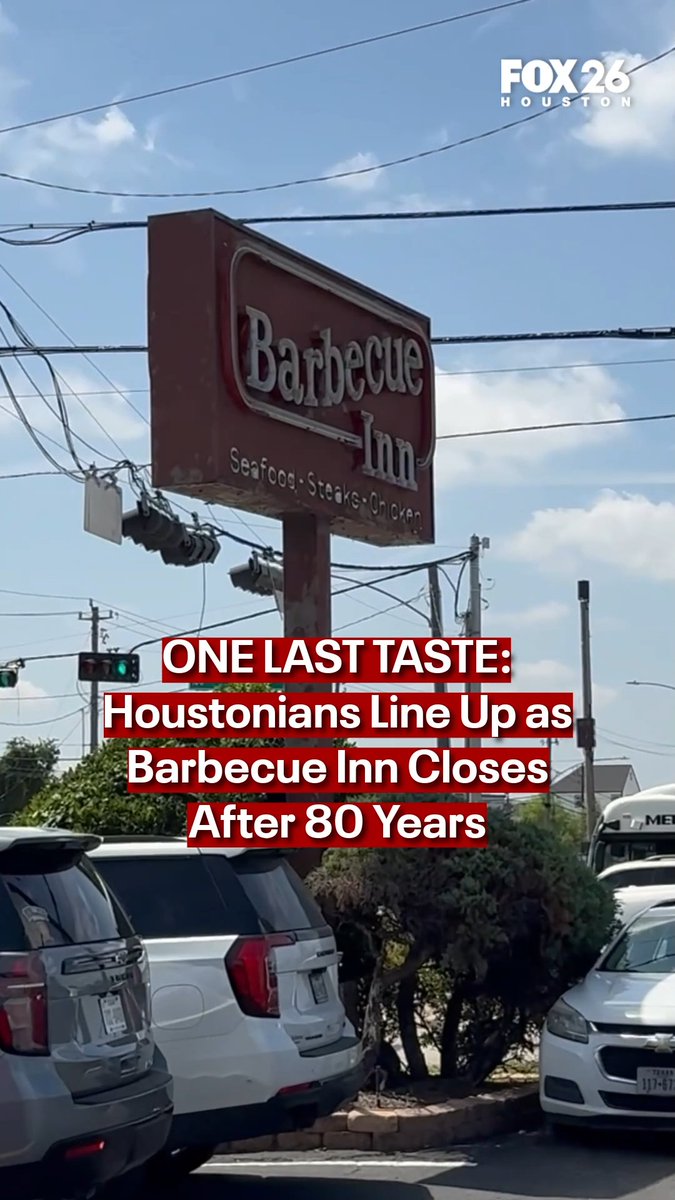 After nearly eight decades in Independence Heights, Houston’s iconic Barbecue Inn is closing its doors for good this weekend. Patrons are lining up around the block to grab one last meal, swap memories, and say goodbye to a neighborhood staple that has been serving the community since 1946. Will you be standing in line for one last plate? Share your favorite memories of Barbecue Inn in the comments. 👇