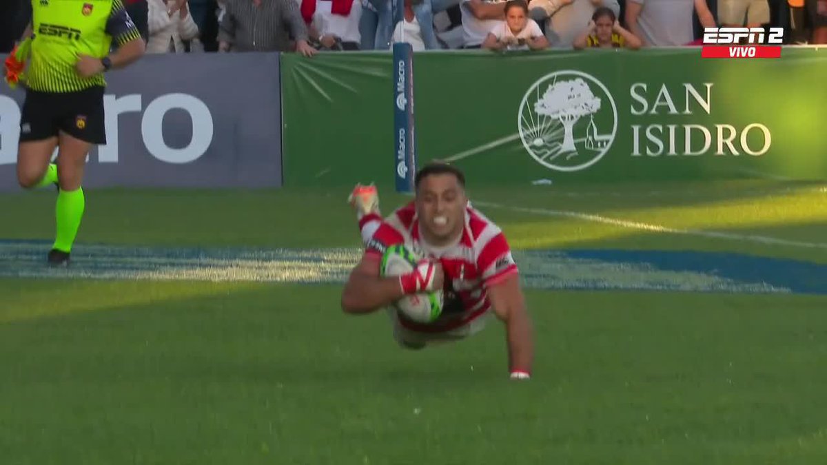 🐢🏆 ¡EL SUEÑO DEL PIBE! En 2024, Ramón Fuentes se inventó un try cuando el partido se terminaba. ¿Lo más lindo de este try? Empatar el clásico y terminar ganando por 20-17 y posteriormente gritar campeón del torneo de la URBA. ➕ Mirá el mejor rugby en Disney+ Plan Premium.