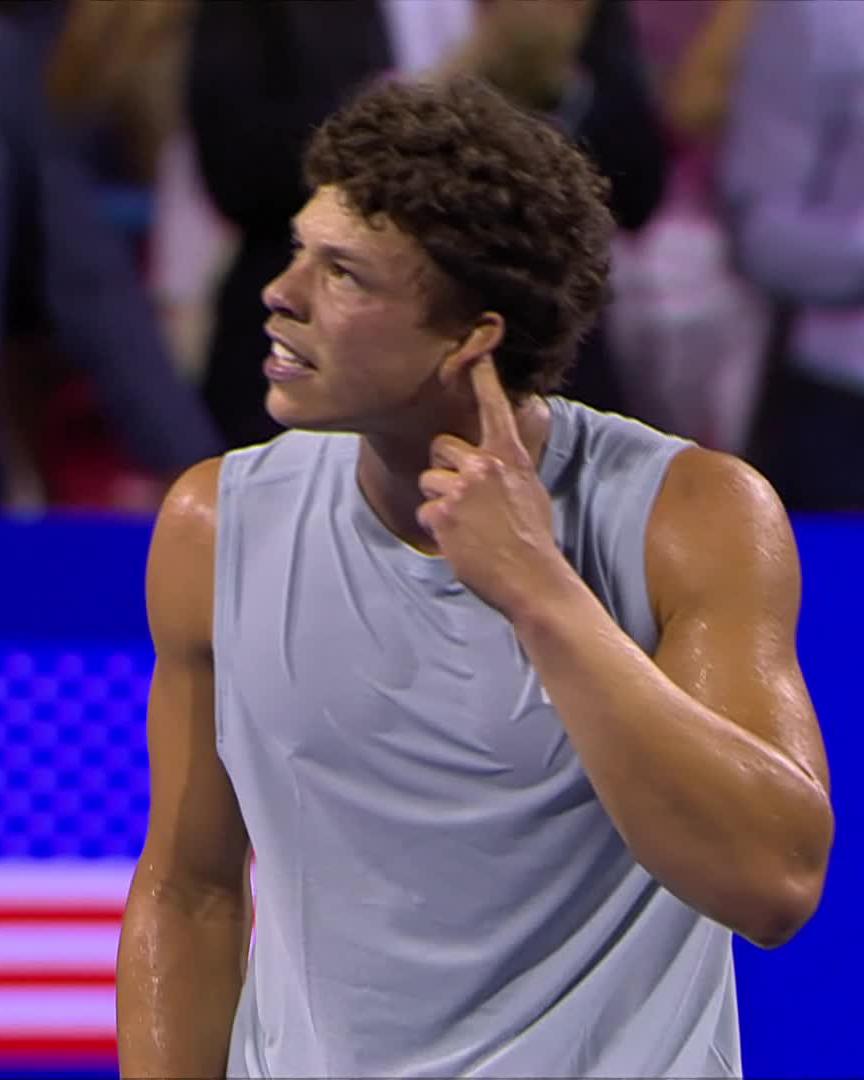 Shelton show in the capital 🏛️ The American no. 1 defeats Humbert 6-7 6-3 6-4 in a three-set epic! Ben Shelton #MubadalaDCOpen