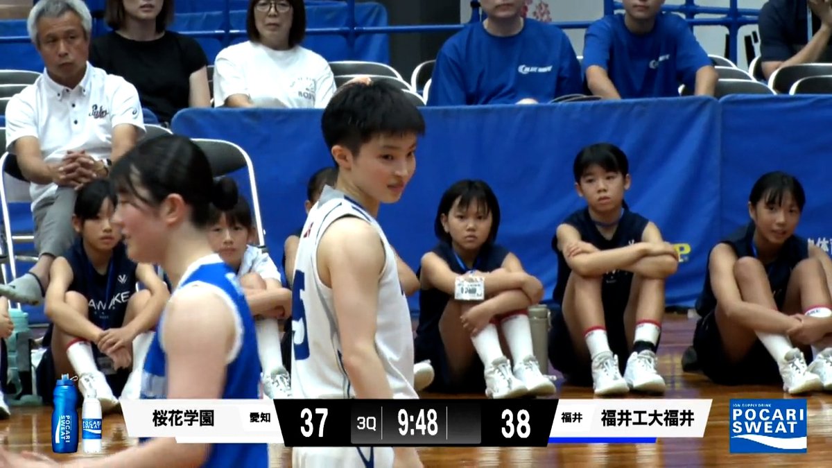 桜花学園 #竹内みや(#5)ファウル受けるも狙う🙌 直後にドライブからの得点も👏 🏀近畿総体 #インターハイ 2026🏆 【女子準々決勝】 #桜花学園 🆚 #福井工大福井 ▶️視聴 #バスケットLIVE ライブ/見逃し配信中 ※男子決勝は録画配信 提供 インハイ.tv #高校バスケ 高校バスケby日本バスケットボール協会(JBA)
