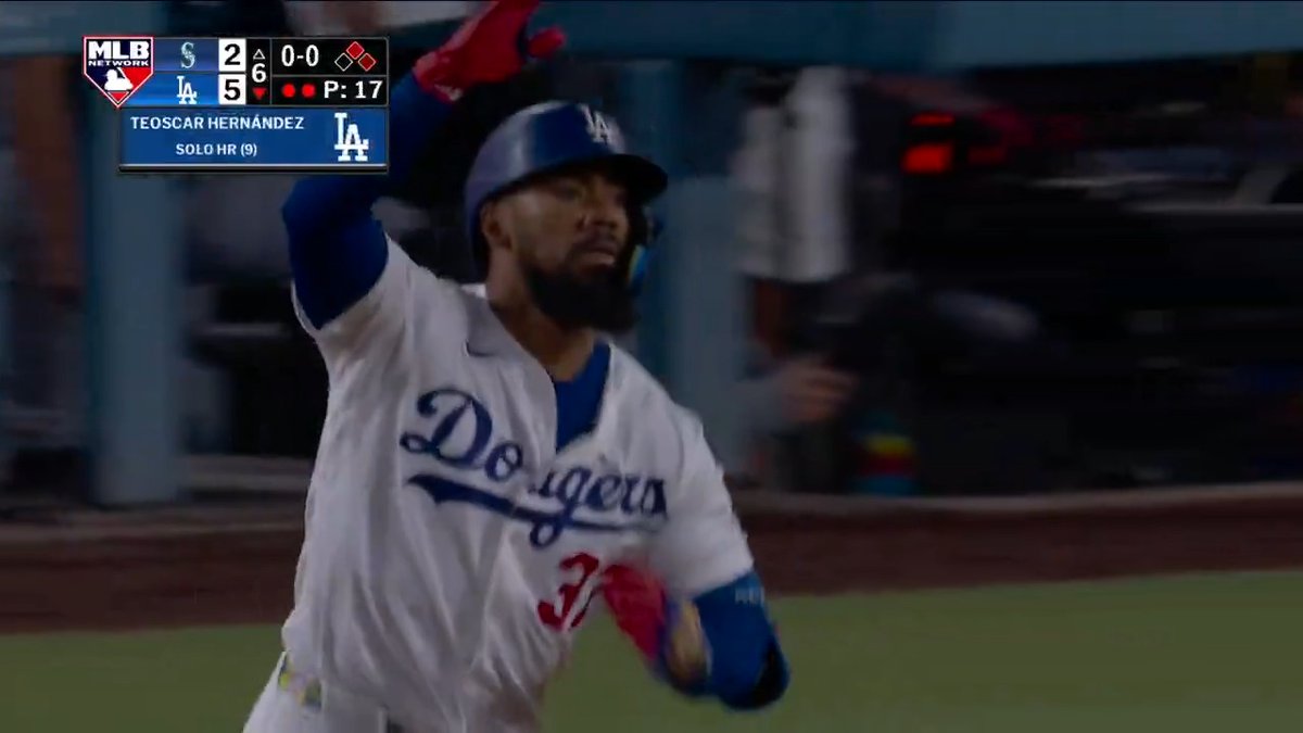 Teoscar Hernández leaves the yard to dead center! 💪 #MLBNShowcase presented by @Goodyear