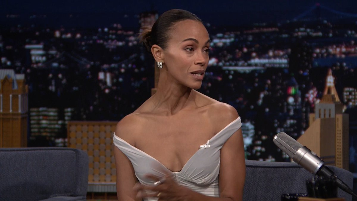 .Zoe Saldana explains how she did so many pull-ups in Lioness 😂 #FallonTonight