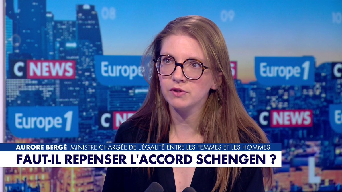 «Ceux qui sont en cause, ce sont les autorités qui ont autorisé ce flux massif», assure Aurore Bergé, Ministre chargée de l'Égalité entre les femmes et les hommes et de la Lutte contre les discriminations, dans #LaGrandeInterview