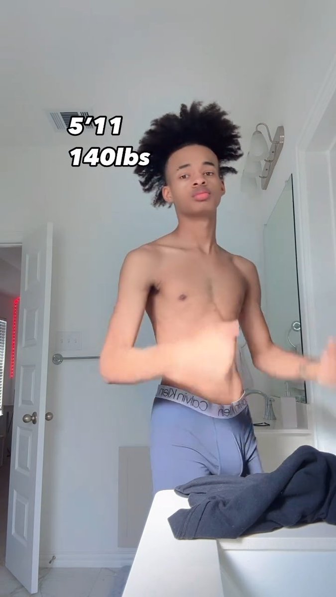 You like skinny niggas like me ?? 🙈🥷