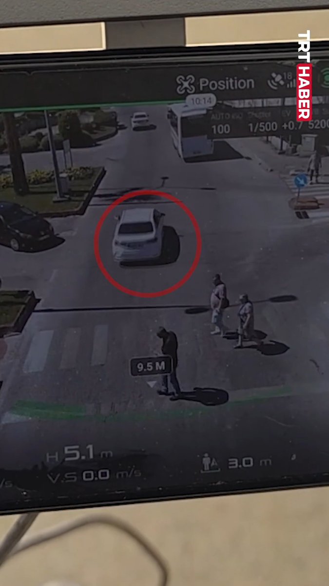 Zonguldak’ta ehliyetini aldığı gün yayaya yol vermeyen sürücünün ehliyeti iptal edildi.