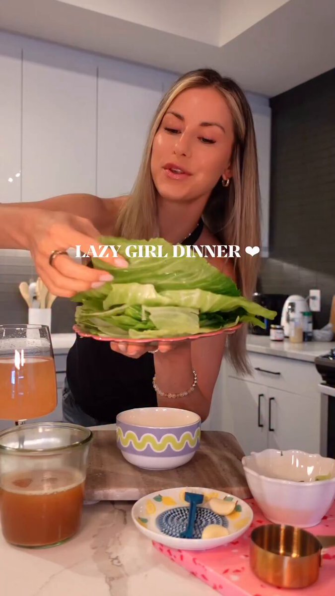 CABBAGE DUMPLINGS 🎥 christinaaa.thornton | IG