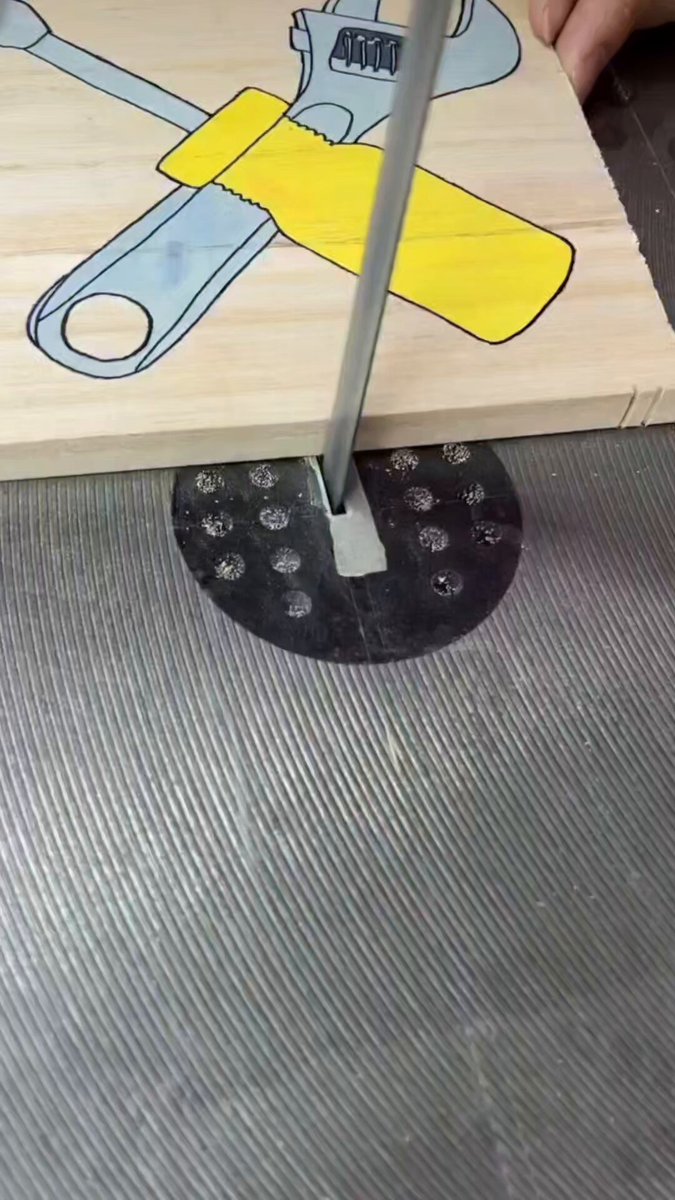 satisfying wood carving part 93.