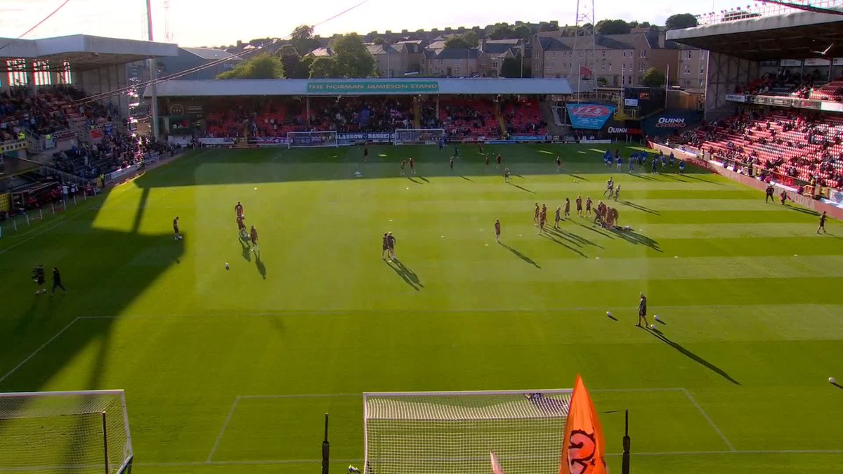 🗣️ “In many ways I thought Danny Röhl was a bigger failure than Russell Martin…” 🗣️ “[McInnes] is an excellent coach.” Chris Sutton on Rangers’ previous managerial appointments as Derek McInnes embarks on his Premiership journey with the Ibrox side ⤵️