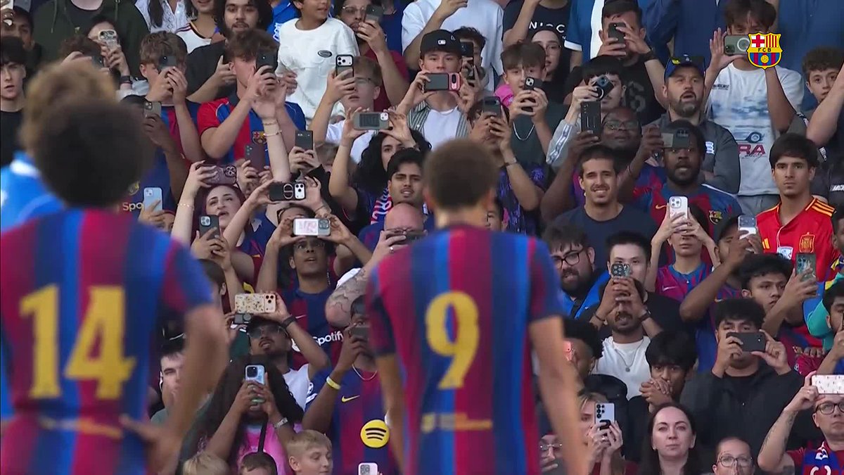 A goal he'll never forget. 🥹 Congrats, Hamza! 💙❤️