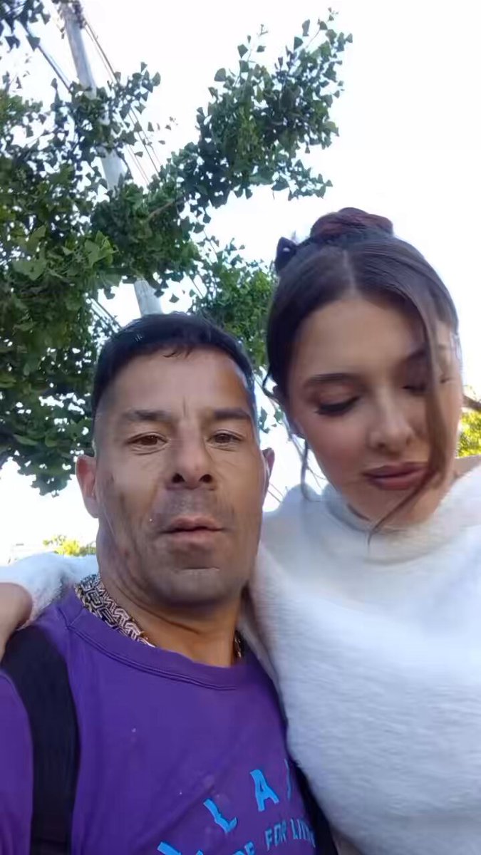 LA REINI FORMALIZÓ CON SU NOVIO ❤️ Sofia de Gonnet blanqueó su relación con “Chipi”, su querido novio. El la esperó a la salida de un estudio de televisión para poder irse a su casa juntos.