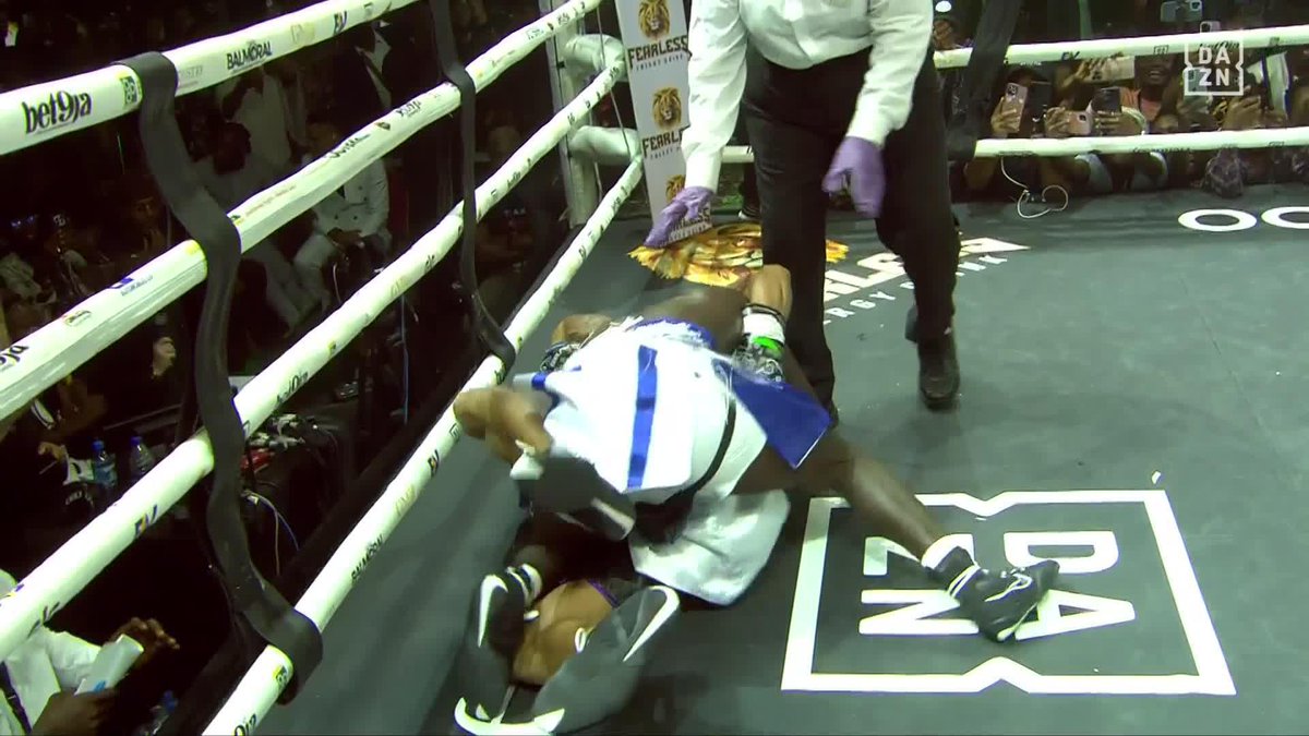 PORTABLE WALKS OFF THE RING AND LEAVES! 😱 #PortableOkocha x #ChaosInTheRing | Live NOW for FREE on DAZN ▪️
