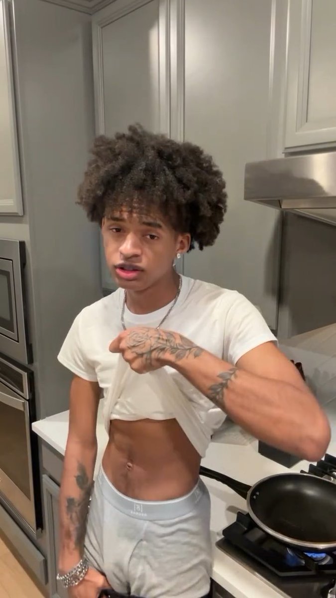 Yoo fams come cook dinner with me 😋🥷