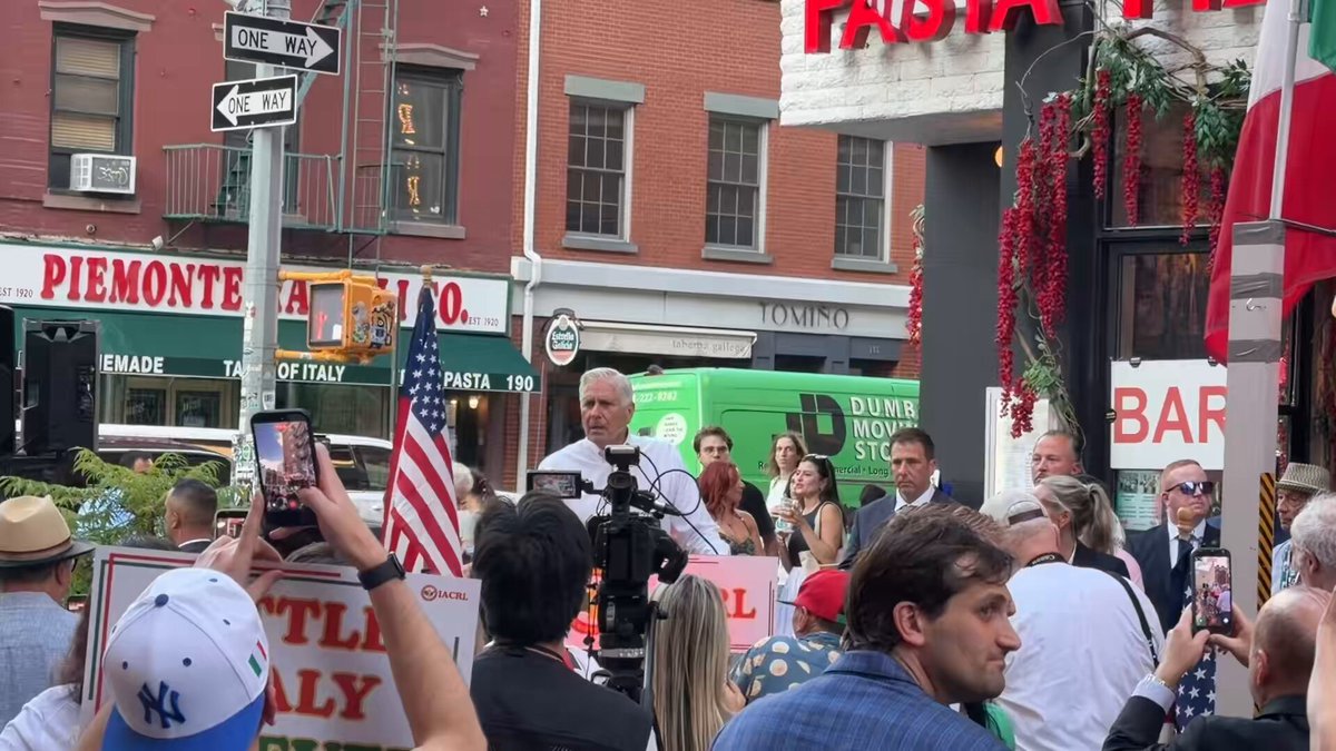 Bruce Blakeman has the Italian Americans fired up in Little Italy, NYC!!!🍝🇺🇸🔥 Thanks to Mandami, Hochul is toast in November. Blakeman will be NY’s next governor! 💪💪🙏 …and thomas of PUBKEY and I may have just discussed with Bruce the possibility of eliminating the BitLicense in NY over an espresso ☕️ 😜 …more coming soon on the road to making NYC the Crypto Capital !!! 🤫🕺🗽🚀 bitcoin:native monero:native 🗽🚀