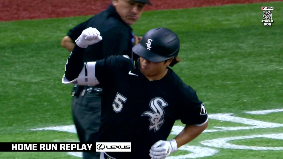 村上宗隆が第24号ホームラン! 【MLB日本人野手】 村上宗隆:打率.242 24本塁打 51打点 OPS.935 岡本和真:打率.230 24本塁打 68打点 OPS.759 大谷翔平:打率.289 23本塁打 65打点 OPS.931 鈴木誠也:打率.270 18本塁打 60打点 OPS.835 吉田正尚:打率.260 4本塁打 19打点 OPS.716