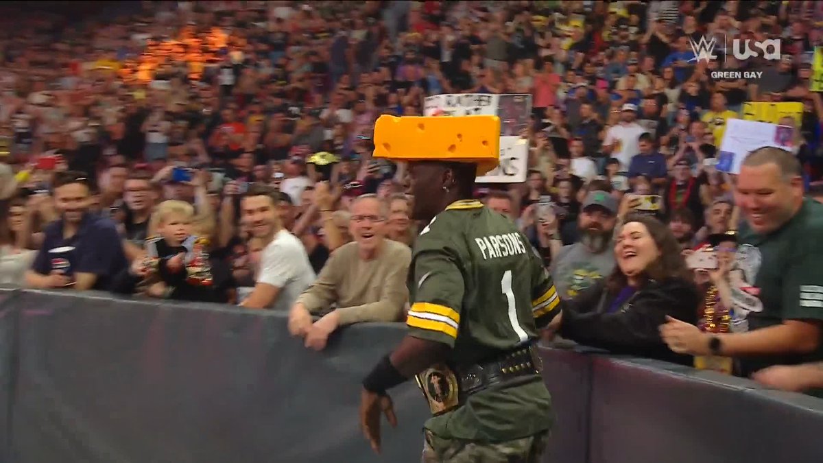 R-Truth is the ULTIMATE Cheesehead!! 🧀 Ron Killings | Green Bay Packers