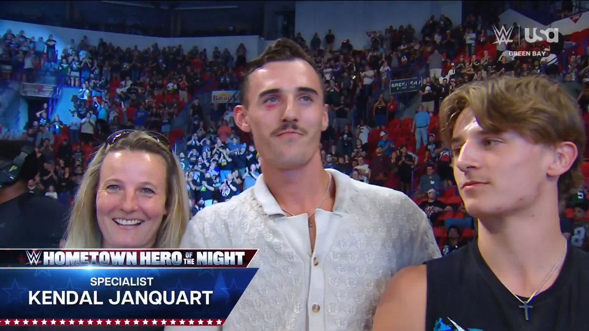 Thank you for your service, Specialist Kendal Janquart! 👏 #WWEHometownHero