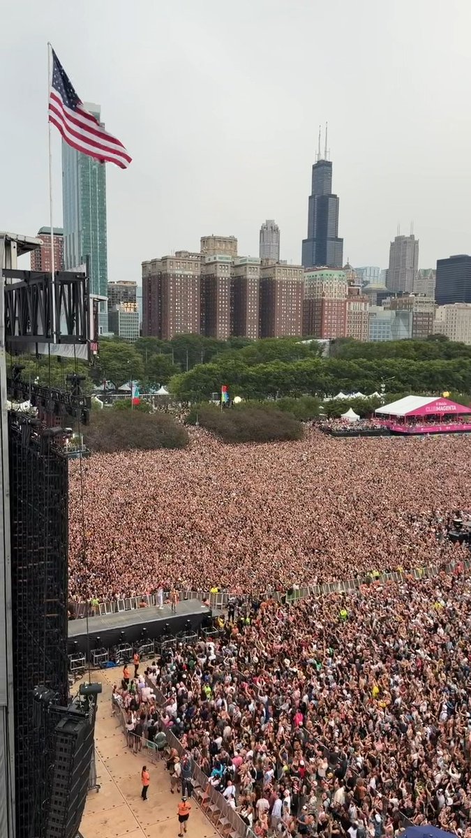 LOLLA LUSH LIFE Zara Larsson