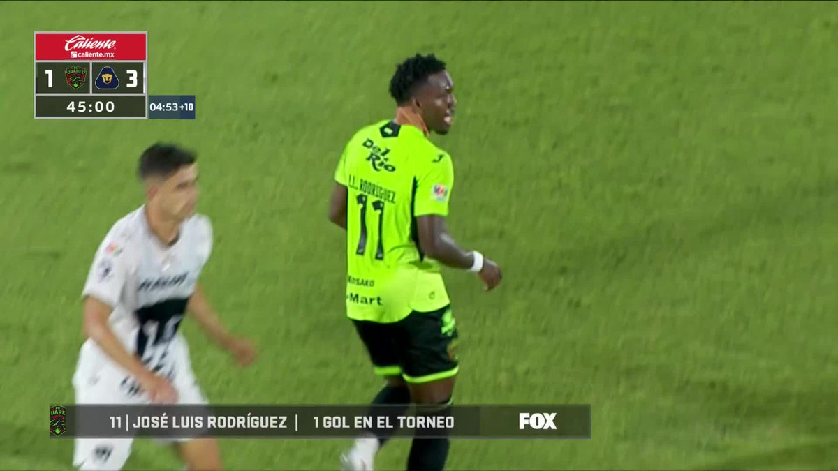 Como en su casa, Juninho mete el balón a la portería ⚽️🥅😎 #SiemprePumas
