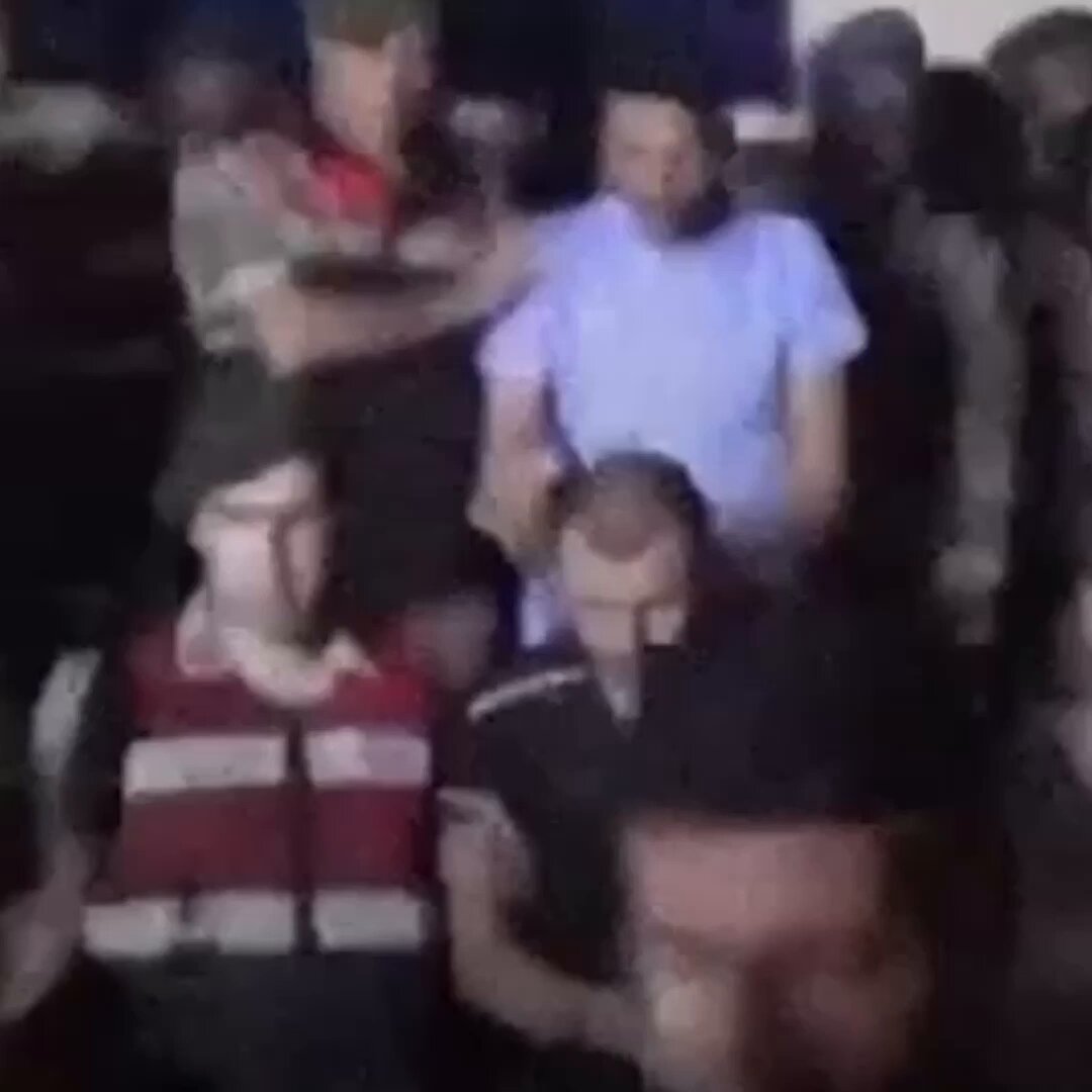 15 Temmuz’da Cumhurbaşkanı Erdoğan’a suikast girişiminde bulunan FETÖ’cü pilotun yakalanma anı ⤵️