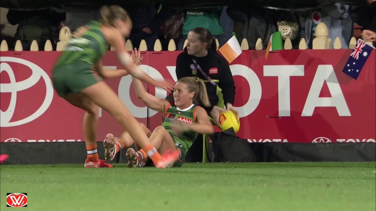"This is Gaelic footy with a Sherrin." 🤩 Niamh McLaughlin has just scored an outrageous goal off the deck.