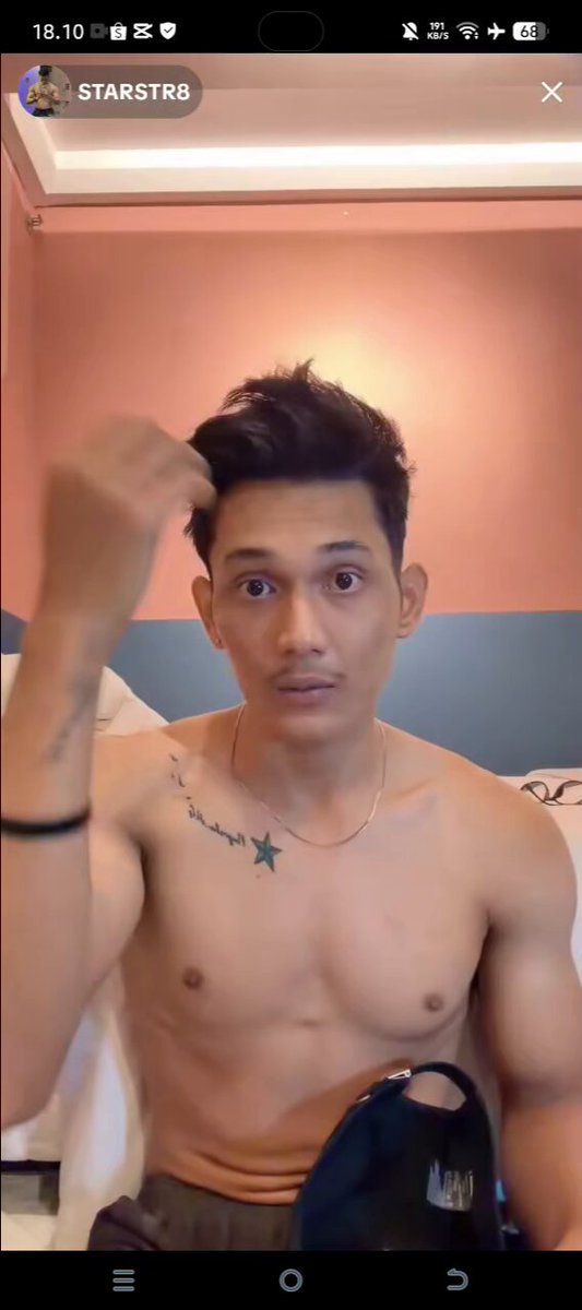 Frans talent Str8 yg badannya mantep Kalau main desahannya wahh banged