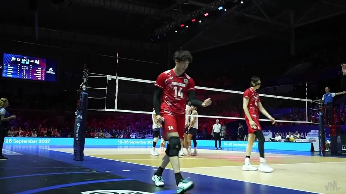 #VNL2026: 🇯🇵 WHAT A BLOCK BY ISHIKAWA! 🧱🔥 The Japan captain comes up with a huge rejection to ignite his team in the semifinal. 👀 📺 LIVE NOW on VBTV: 🏐 #BePartOfTheGame #Volleyball #VNLFinals