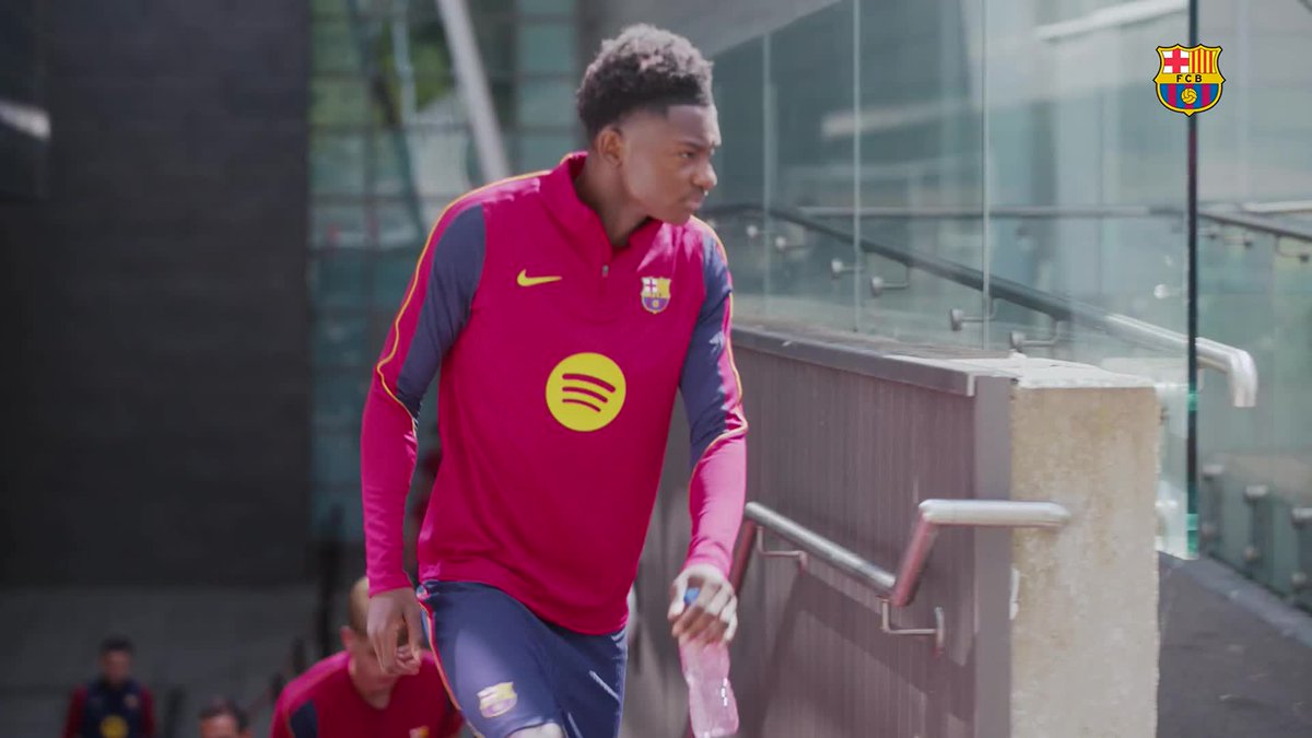 Bisiwu gets to work with Barça! 💪